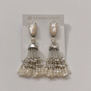 Kendra Scott Mother of Pearl/Silver drop earrings